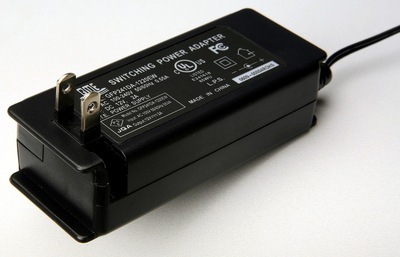 24W 5V 4A UL認(rèn)證電源適配器 盛世高科科技的產(chǎn)品特性與市場(chǎng)價(jià)值